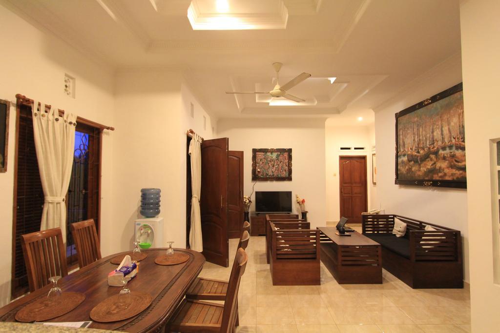 Graha Rusni Villa อูบุด ภายนอก รูปภาพ